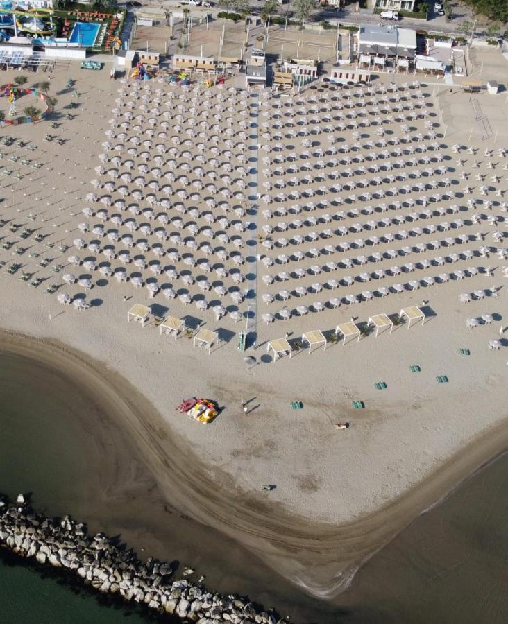 Hotel Riva E Mare Rimini Luaran gambar
