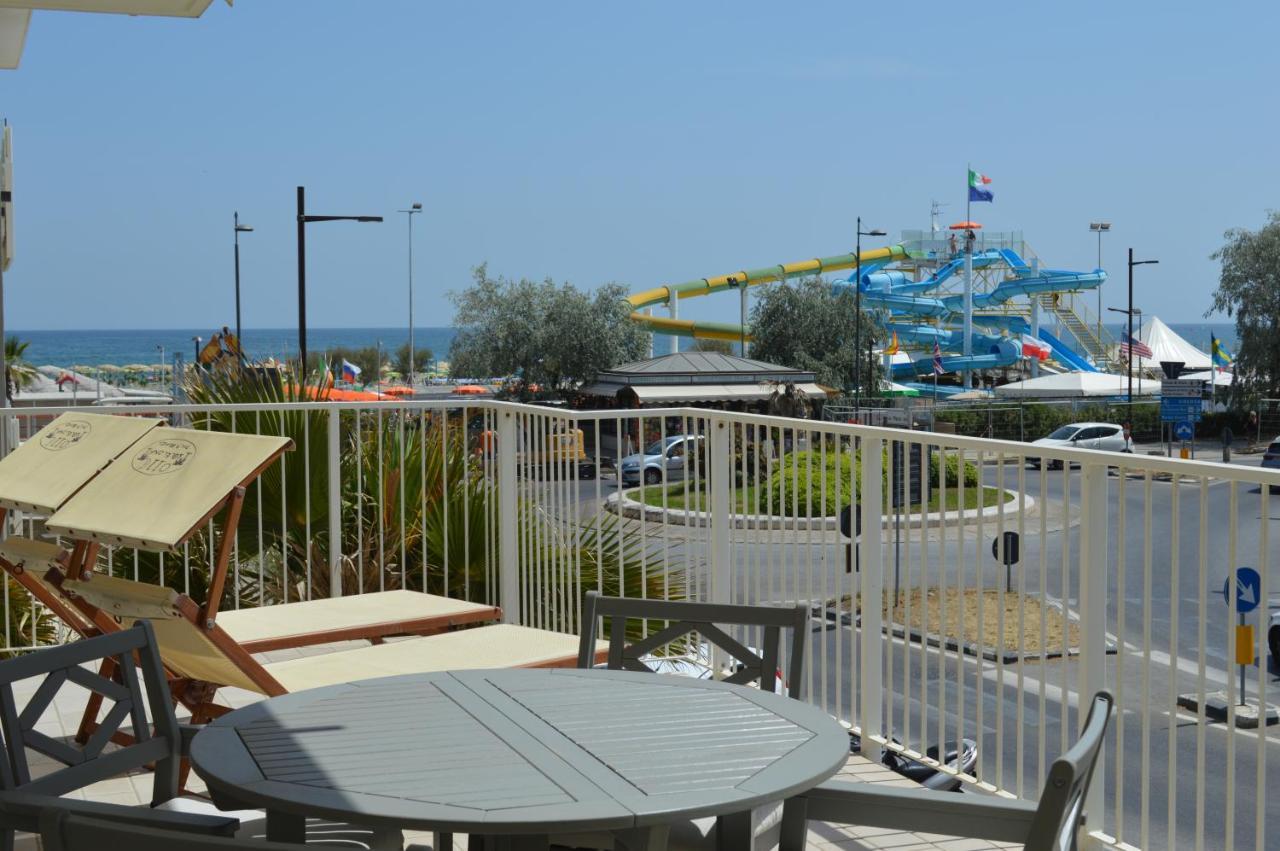 Hotel Riva E Mare Rimini Luaran gambar