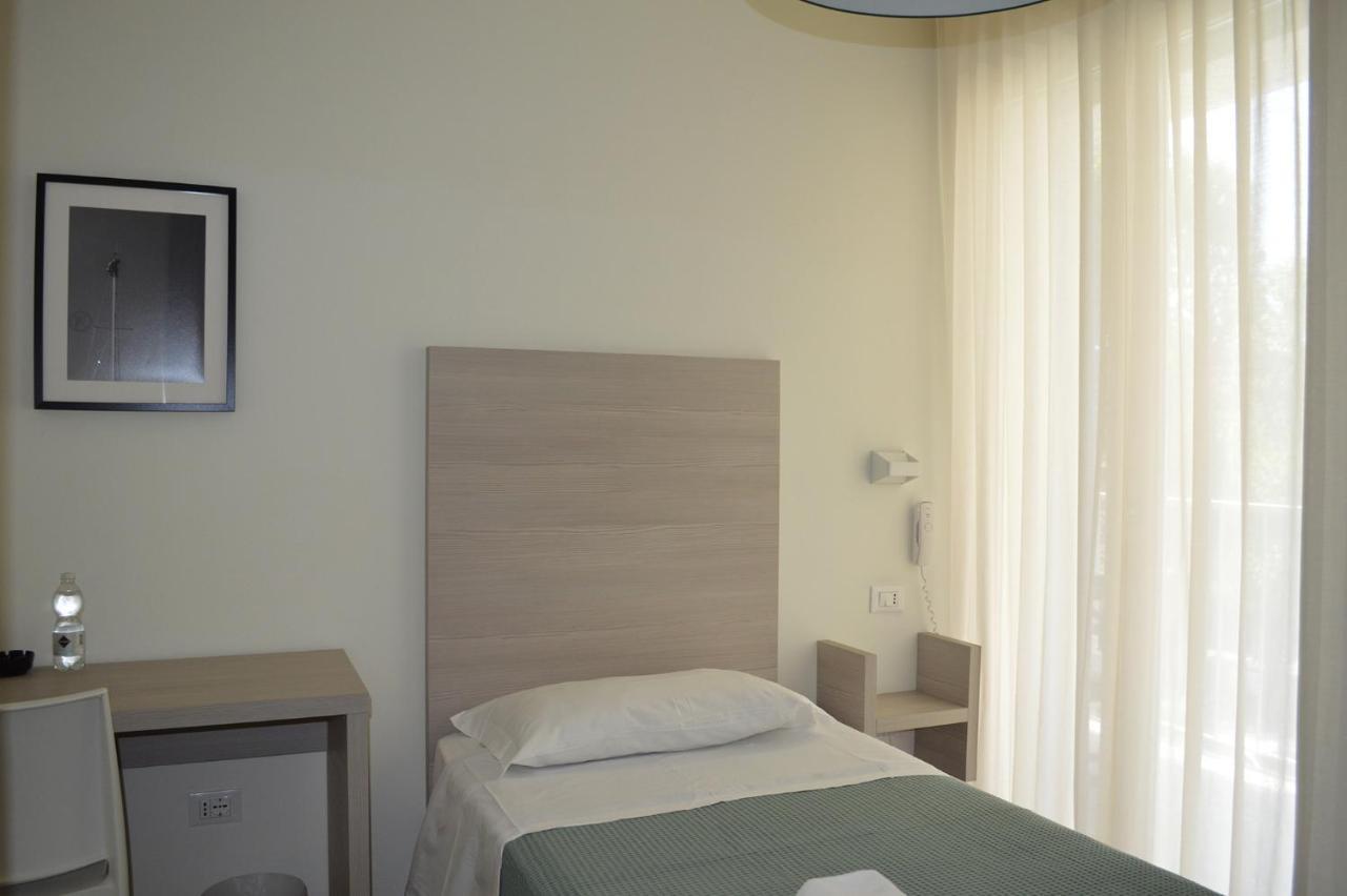 Hotel Riva E Mare Rimini Luaran gambar